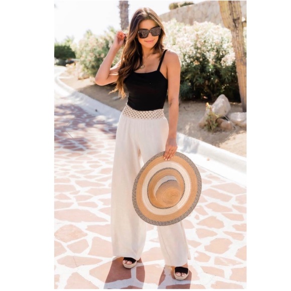 Style me… women medium wide leg pants - Picture 2 of 9